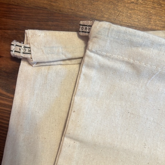 Empty Tori Burch Ankle Boot Box with 2 Dust Covers - Picture 2 of 6